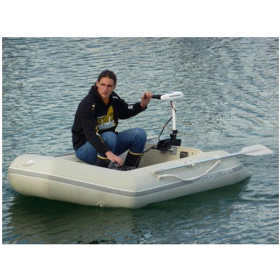 MINN KOTA Pack Tender Riptide : moteur électrique bateau livré avec accessoires & batterie
