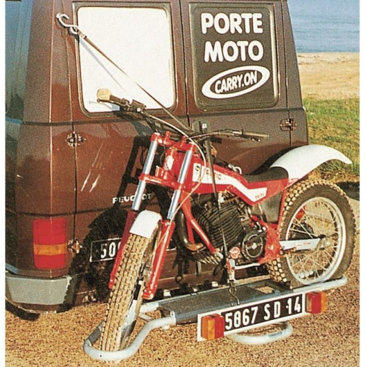 Porte-moto sur rotule Carry-on pour caravane et camping-car