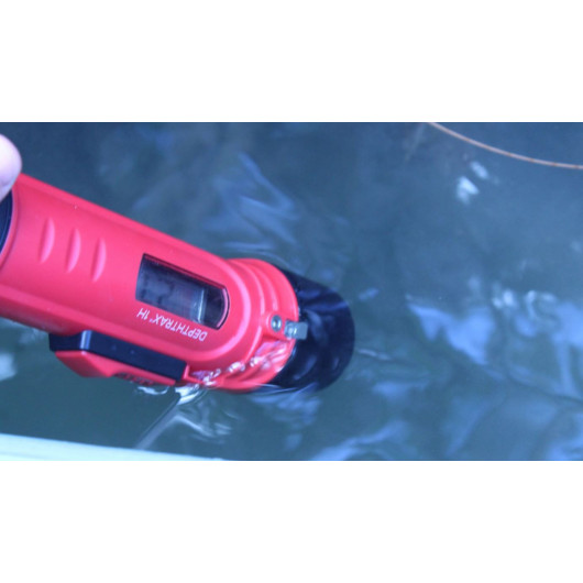 HAWKEYE DepthTrax 1H sondeur à main électronique portable pour bateau & kayak - H2R Equipements