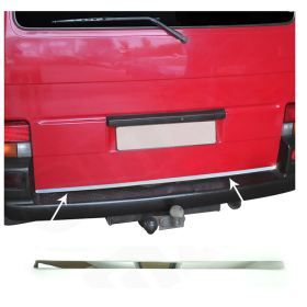 Baguette de protection de hayon Inox VW T4 OMAC Accessoire de finition pour fourgon