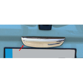 Couvre éclairage de plaque inox Trafic 2 OMAC - Accessoire carrosserie pour van et fourgon