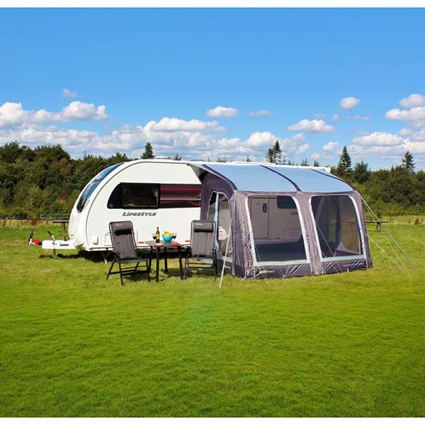 Comment monter, installer et fixer un auvent de caravane ?