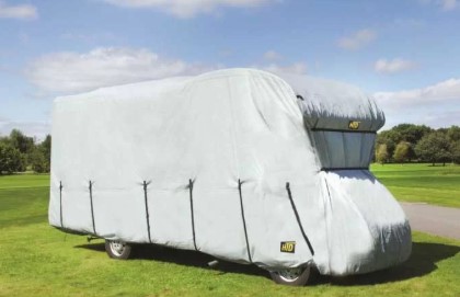 Comment choisir et installer sa bâche de camping-car ?